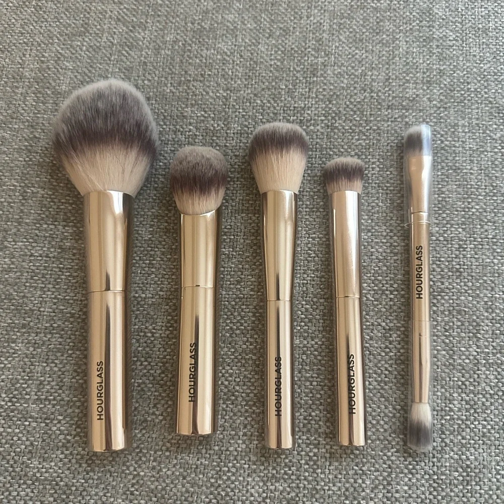 Hourglass Limited Ed 5-Piece Face & Eye Gold Makeup Brush Set with Cream Case